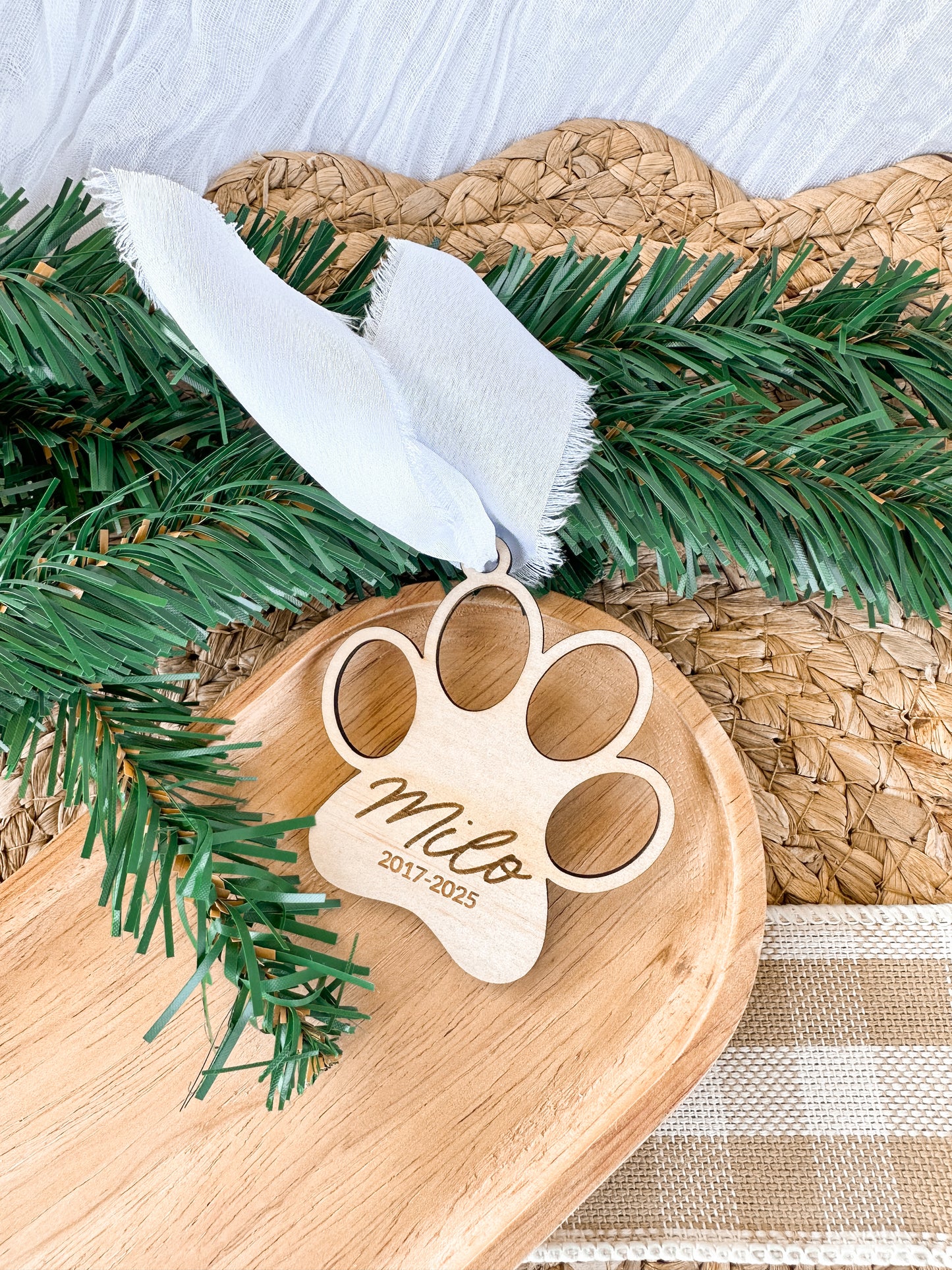Personalised pet memorial ornament for christmas tree, pet remember lost fur family, lost pet, christmas pet ornament, custom dog ornament, christmas horse ornament, wood, acrylic, ribbon to hang on christmas tree