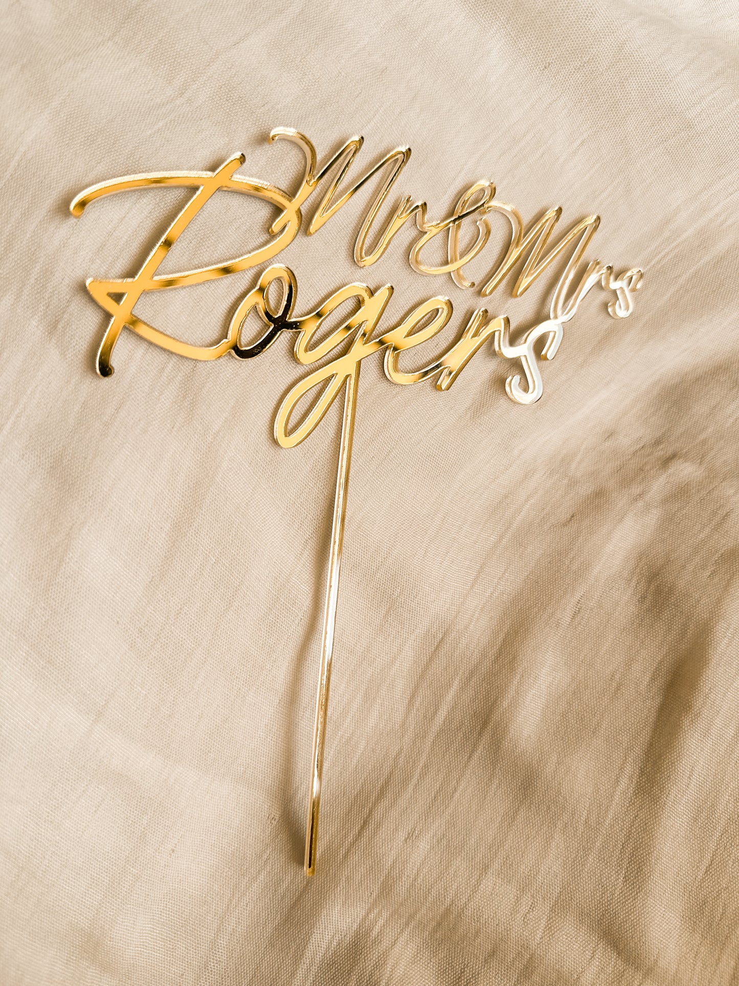 Mr & Mrs Cake Topper | Personalised Wedding Acrylic Cake Topper