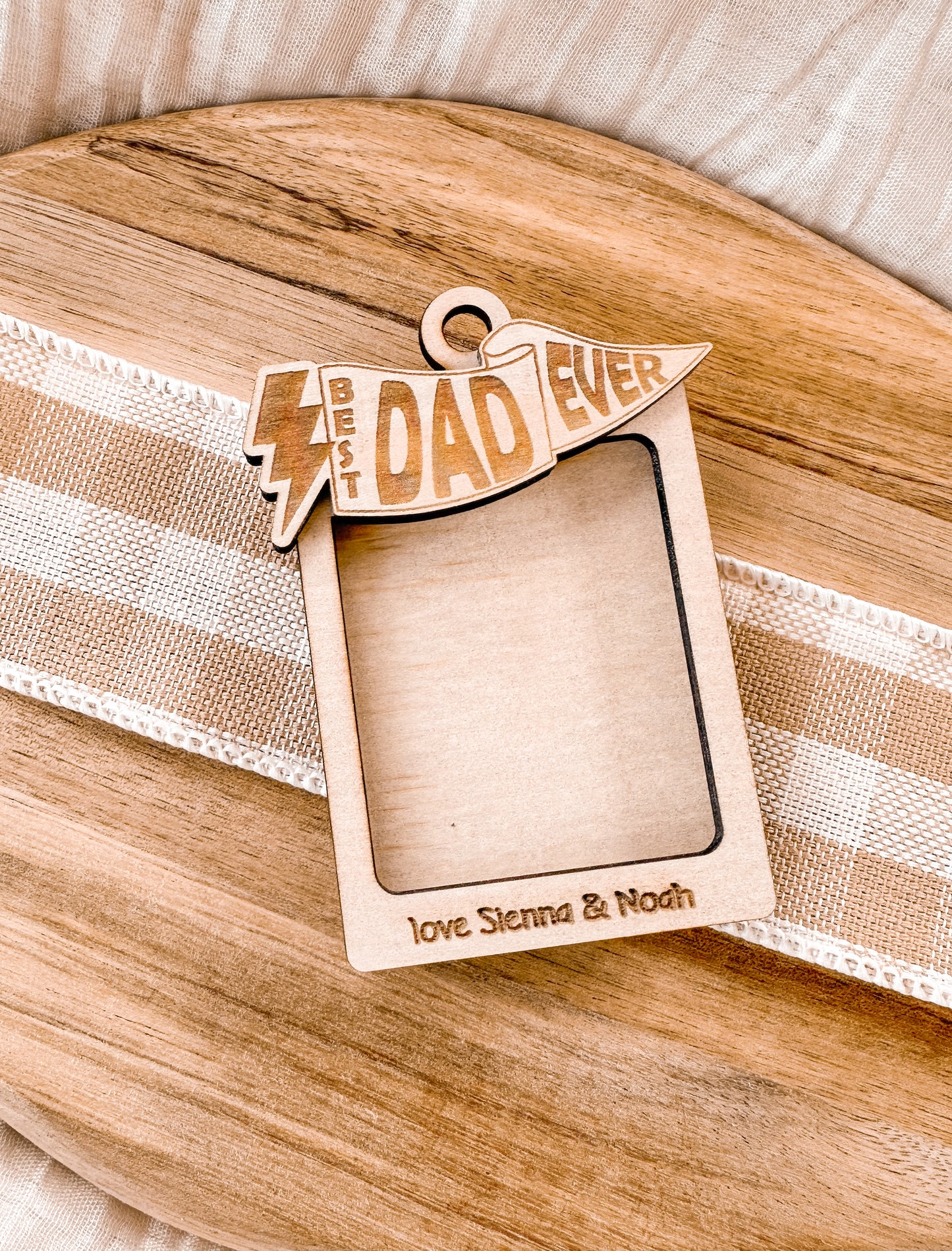 Personalised Wooden photo frame with a picture of a man and child, for car mirror, gift for dad, timber car mirror rearview mirror hanger, car lover decor, father's day, gift for Dad