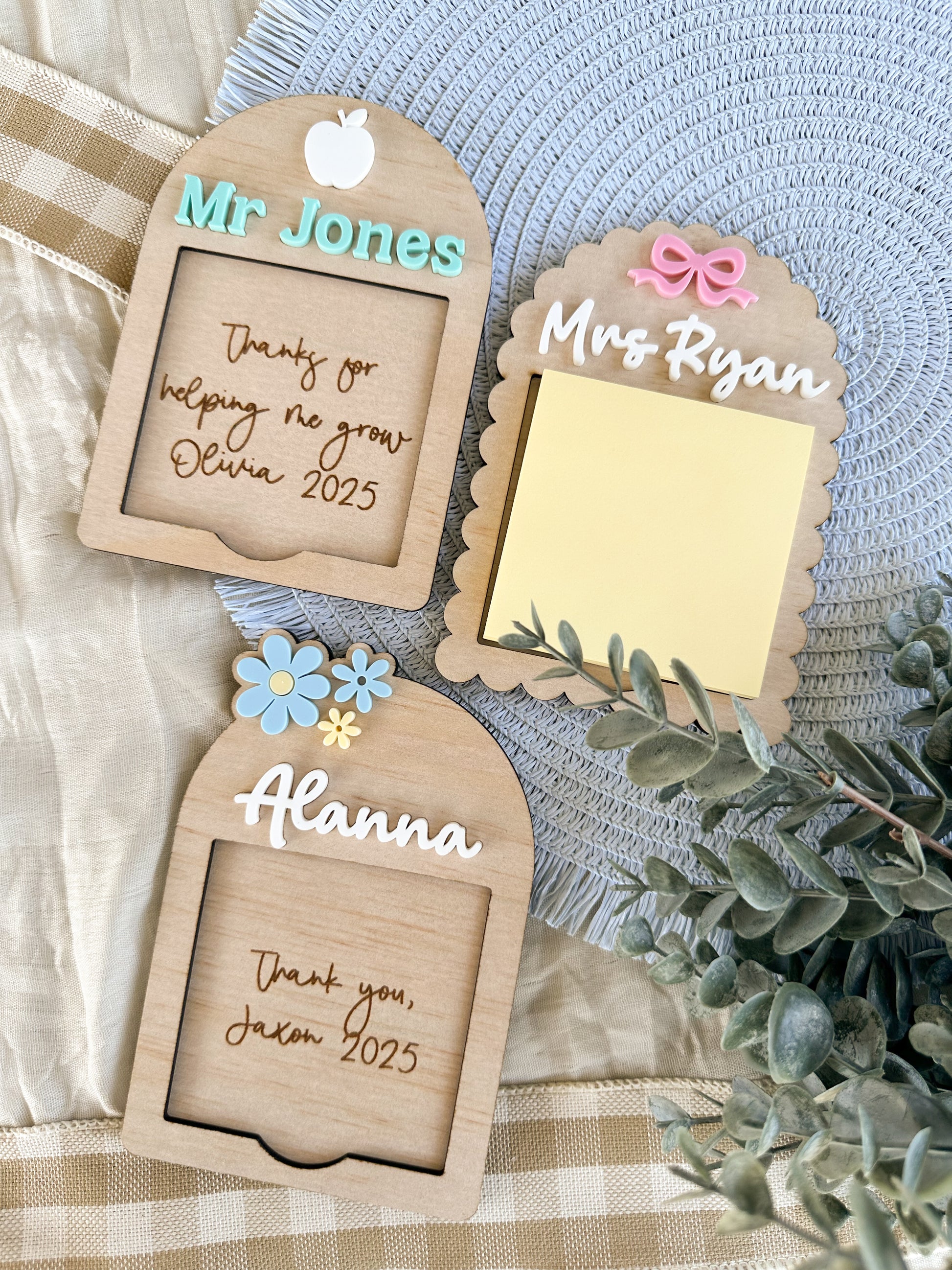 Personalised sticky note holder desk accessory gift for teachers and educators