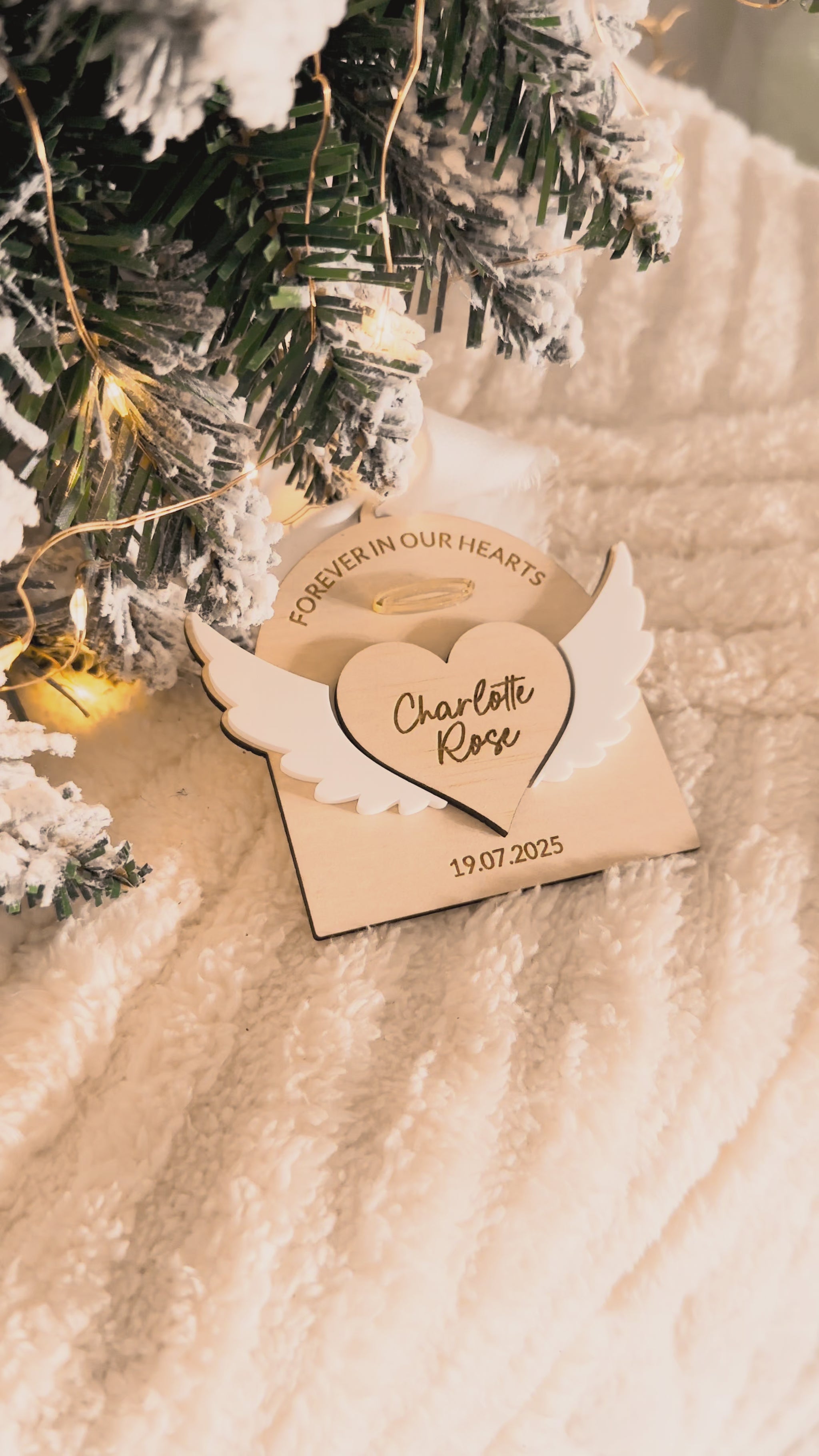 personalised memorial angel wing christmas ornament for christmas tree, mirror acrylic and wooden engraved custom ornament, angel wing and halo design, heart memorial ornament for lost loved ones in heaven, paw prints, lost pets